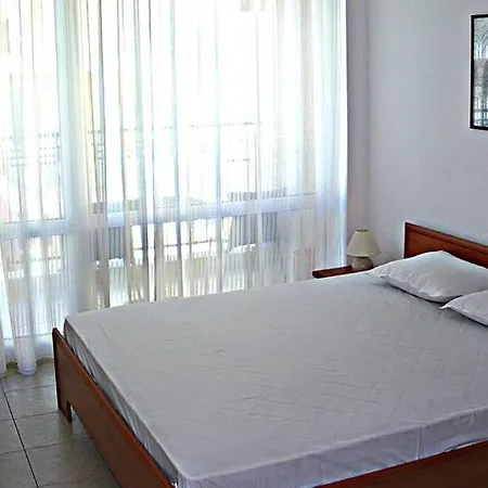 Near The Apartament Sunny Beach